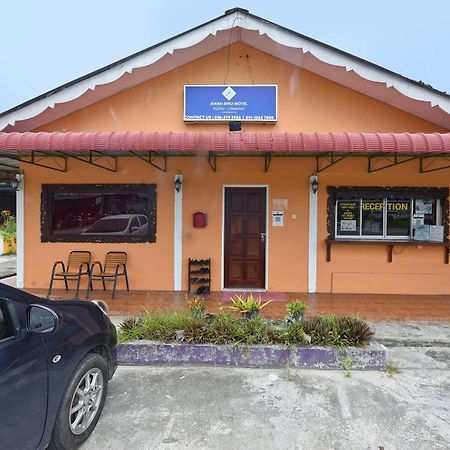 Oyo 90561 Awan Biru Motel Pantai Cenang  Kültér fotó